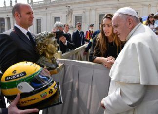 Pope Francis receives Ayrton Senna gift