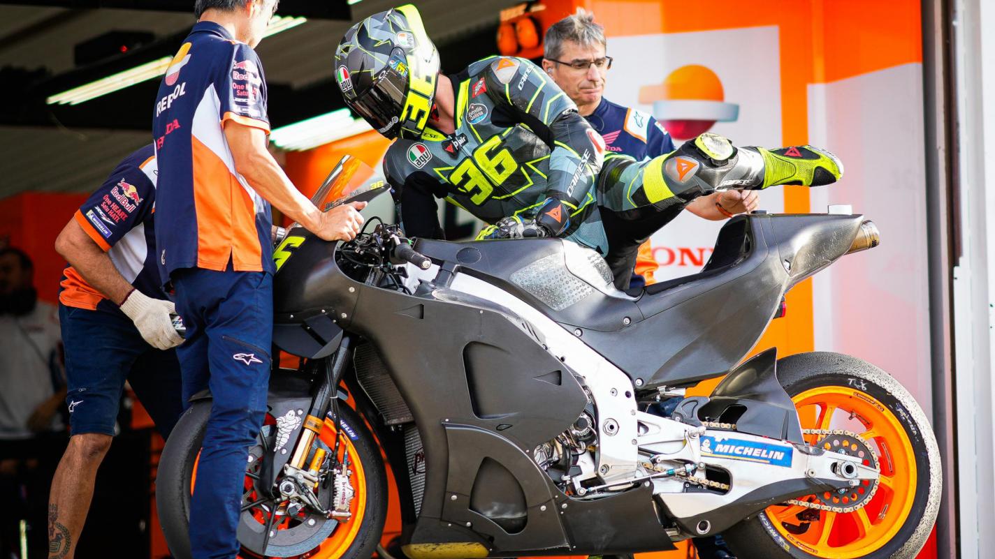 Joan Mir en los test de Valencia del mes de noviembre, probando por primera vez la Honda / MotoGP