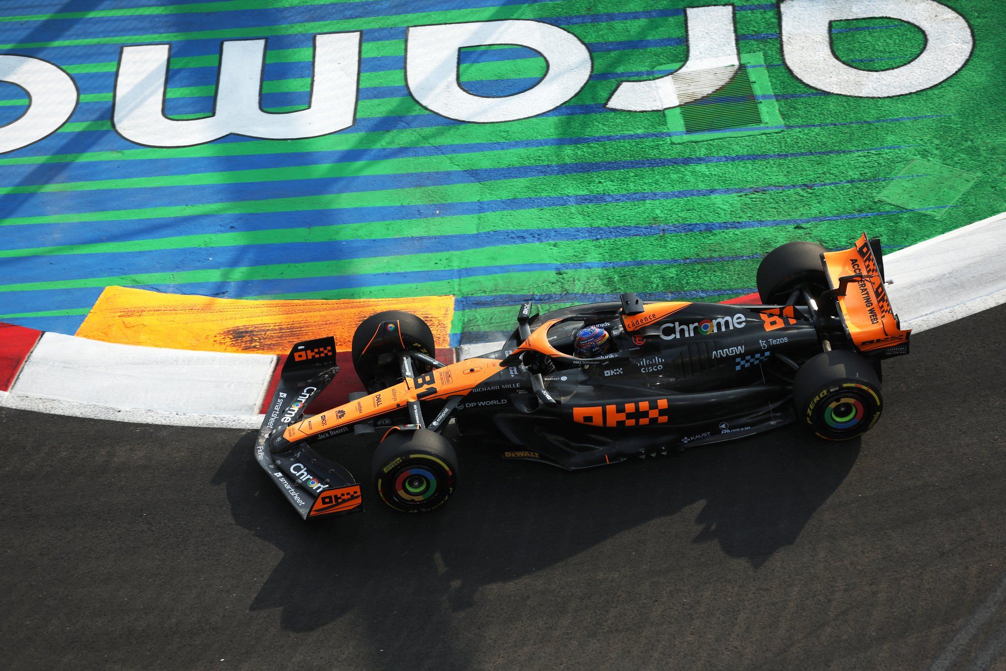 McLaren extends Piastri's contract for three more F1 seasons
