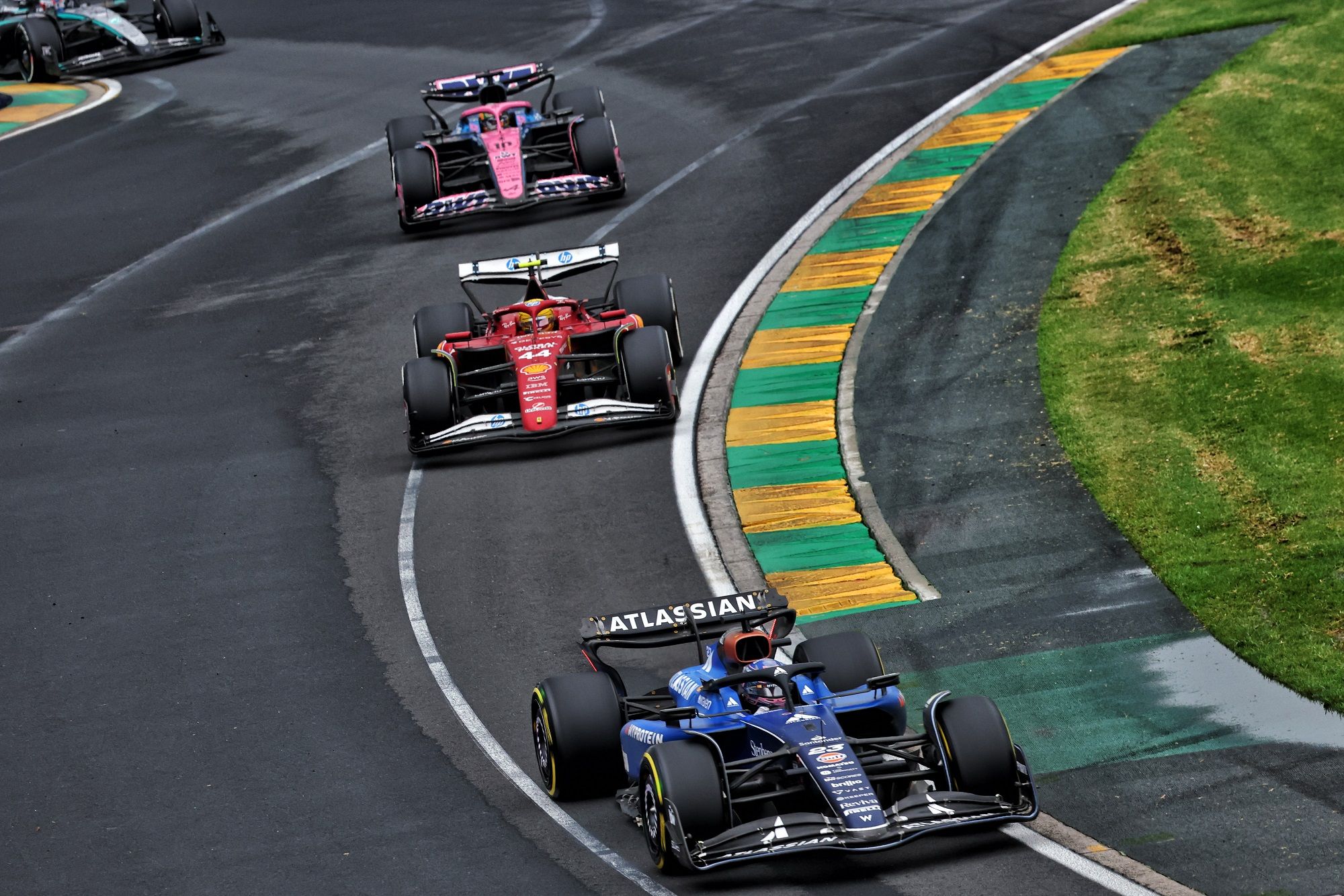 Alexander Albon, Carlos Sainz, F1