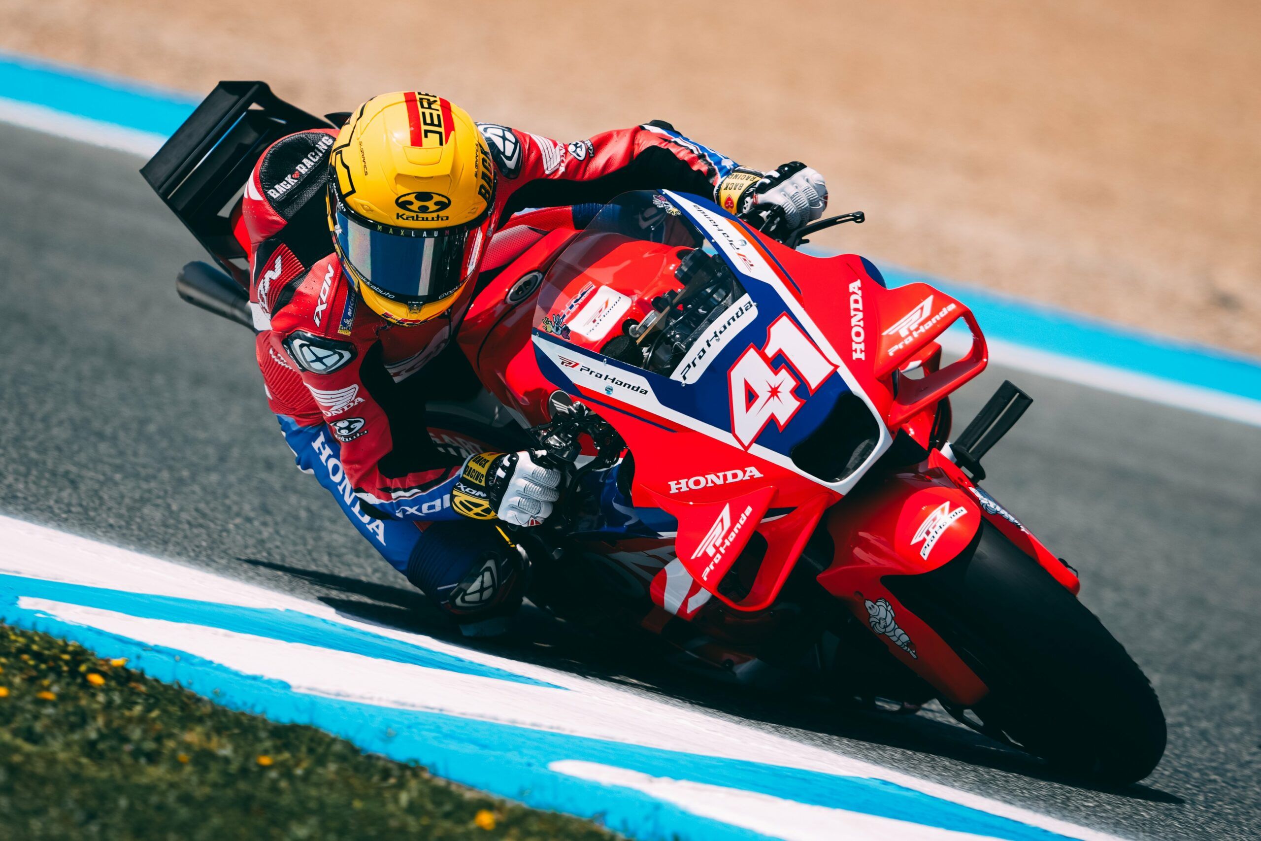 Gq6Ic4YXwAAuI7G Aleix Espargaro, Honda, MotoGP