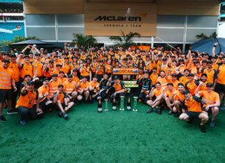 Piastri s’emporta la victòria i Norris remunta