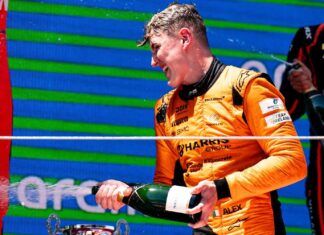 Alex Dunne, McLaren, F1