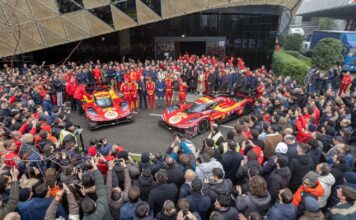 Ferrari celebra la glòria del WEC amb una desfilada a Maranello