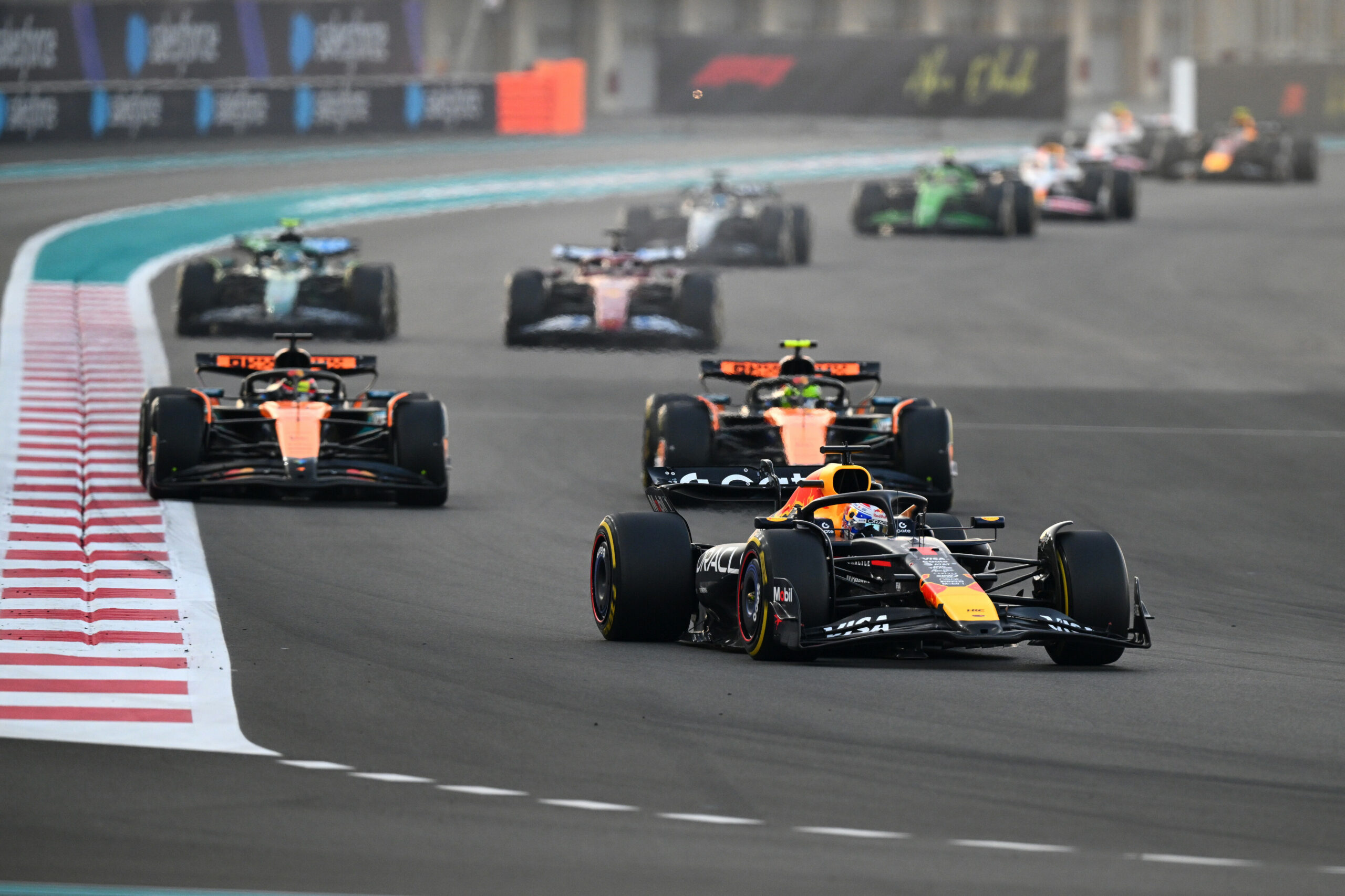 F1 Grand Prix of Abu Dhabi Lando Norris, Andrea Stella, F1, Abu Dhabi GP