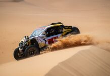 Joan Font sigue adelante en el Dakar sin sus dos compañeros de equipo