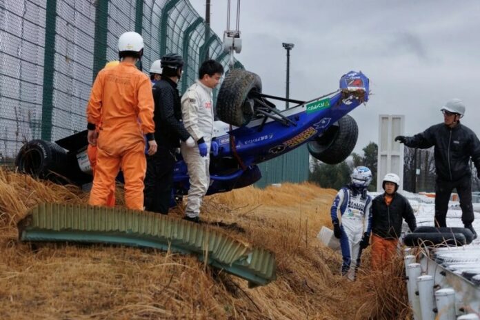 Accident espectacular de Luke Browning a Suzuka