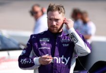 Reddick secures pole at Darlington in intense qualifying