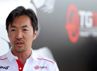 Visita sorpresa d’Ayao Komatsu al Coventry City FC després del GP de Japó