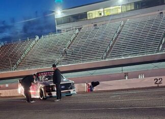 Descalificación de Chandler Smith provoca cambios en la tabla de puntuaciones de NASCAR Truck