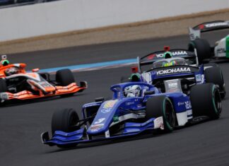 Luke Browning sorprèn amb el seu ritme a la seva primera experiència a Super Formula