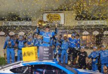 Denny Hamlin s’imposa en el NASCAR Cup de Nashville