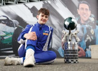 Proudford-Nalder triumphs at Silverstone in a thrilling Formula 4 race