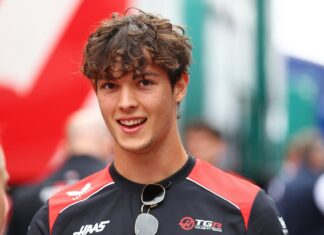 Ollie Bearman, a masterclass in driving the thrilling Lotus of Ayrton Senna