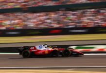 Lewis Hamilton claims pole in the sprint of the British GP