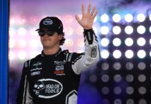 Harrison Burton torna a la NASCAR Truck amb TRICON a IRP