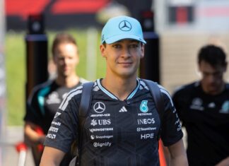 George Russell remains with Mercedes despite difficulties at Spa