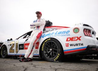 El futuro incierto de Josh Berry en NASCAR tras su despido