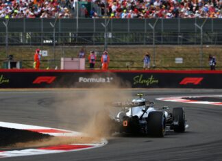 McLaren rencontre des difficultés au GP de Grande-Bretagne après un podium surprenant lors de la sprint