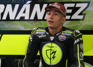 Raul Fernandez renews with Trackhouse for MotoGP 2027-28