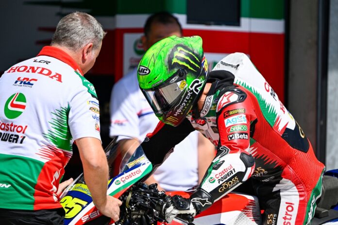 Johann Zarco torna a les motos després d’un accident greu a Barcelona