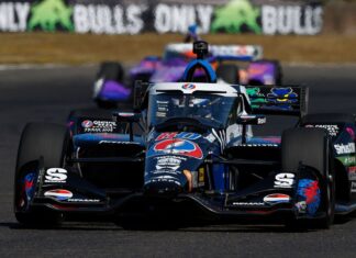 Felix Rosenqvist achieves pole in Portland, surpassing Alex Palou by just 0.018 seconds