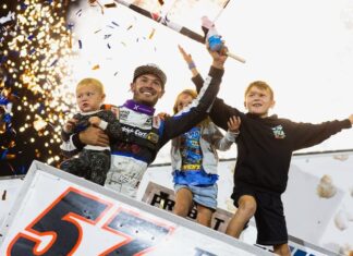 Kyle Larson seeks his opportunity in Knoxville, despite the difficulties