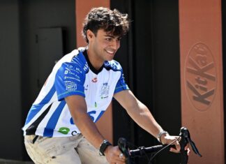 Arvid Lindblad’s First British Grand Prix: A Unique Experience