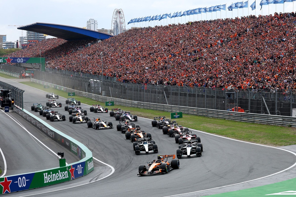 The Formula 1 Dutch Grand Prix stops after Max Verstappen’s spectacular accident