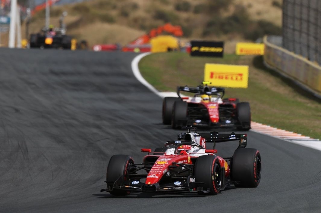 Hamilton criticizes Ferrari for lack of orders during the Dutch GP