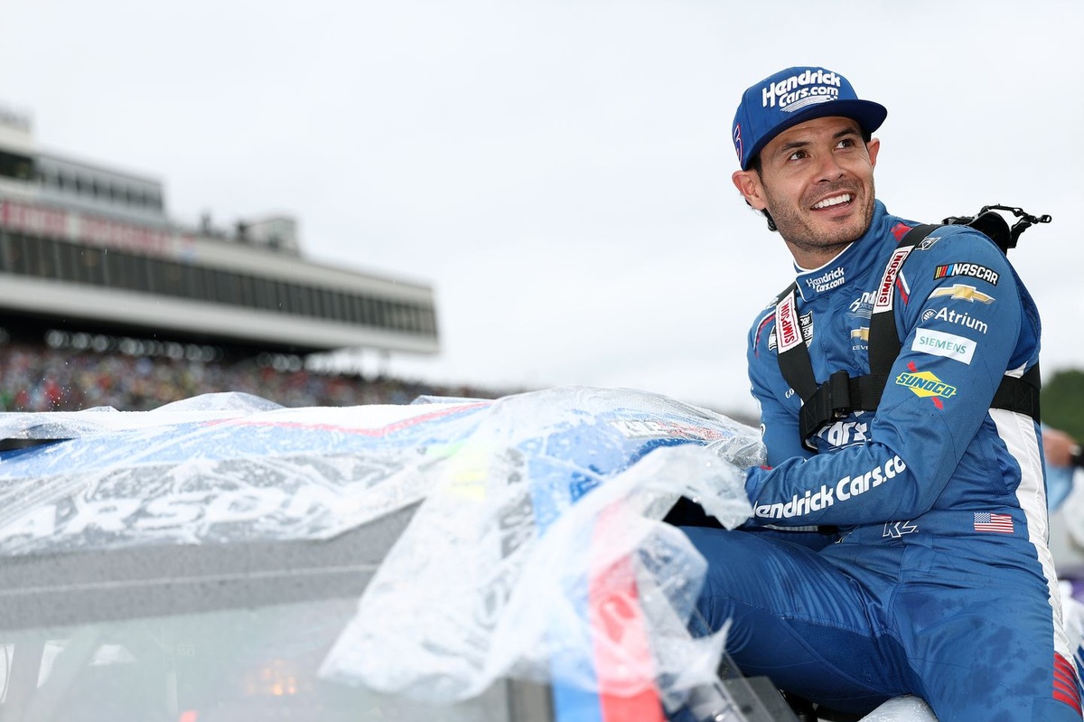 Desafiament meteorològic a New Hampshire: Kyle Larson reflexiona sobre la seva experiència