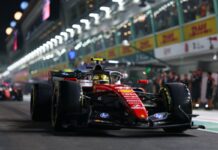 Lewis Hamilton reconeix l’error de la seva estratègia mentre Ferrari lluita a Singapur
